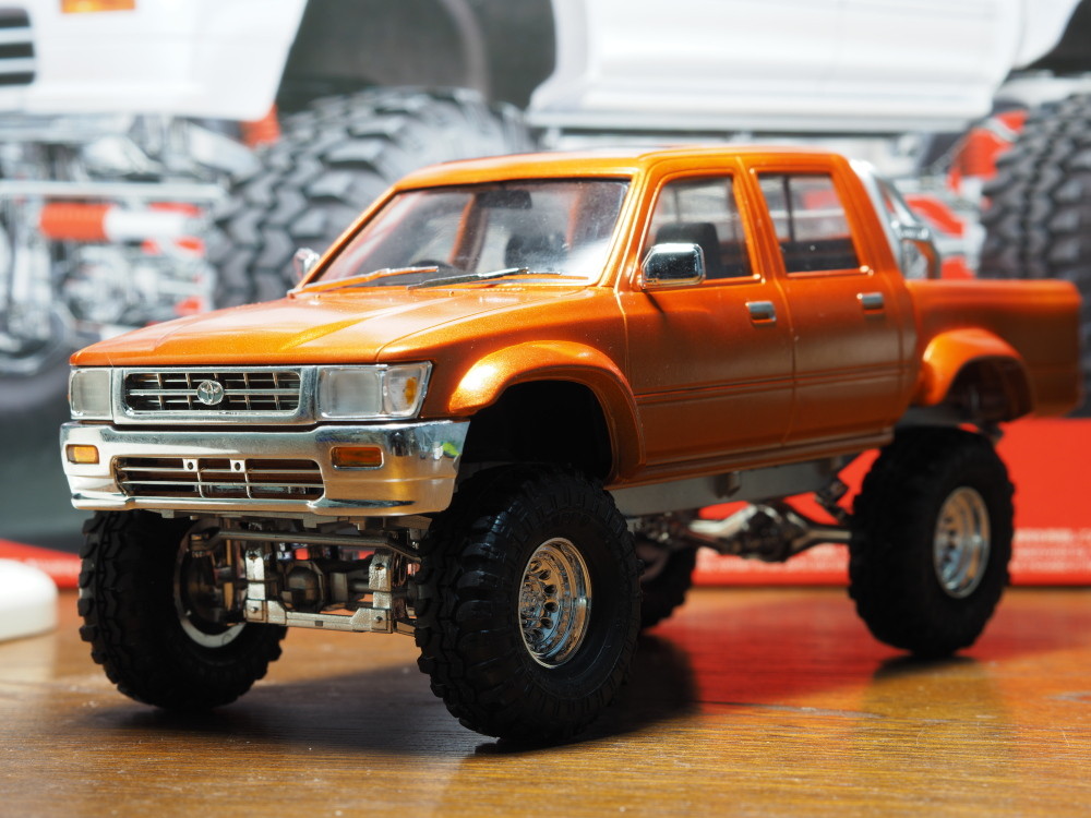 アオシマ 1/24 ハイラックス ダブルキャブ リフトアップ（1day