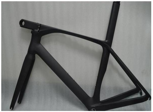 中華カーボンフレームは壊れやすいのか？実際に購入して乗ってみる