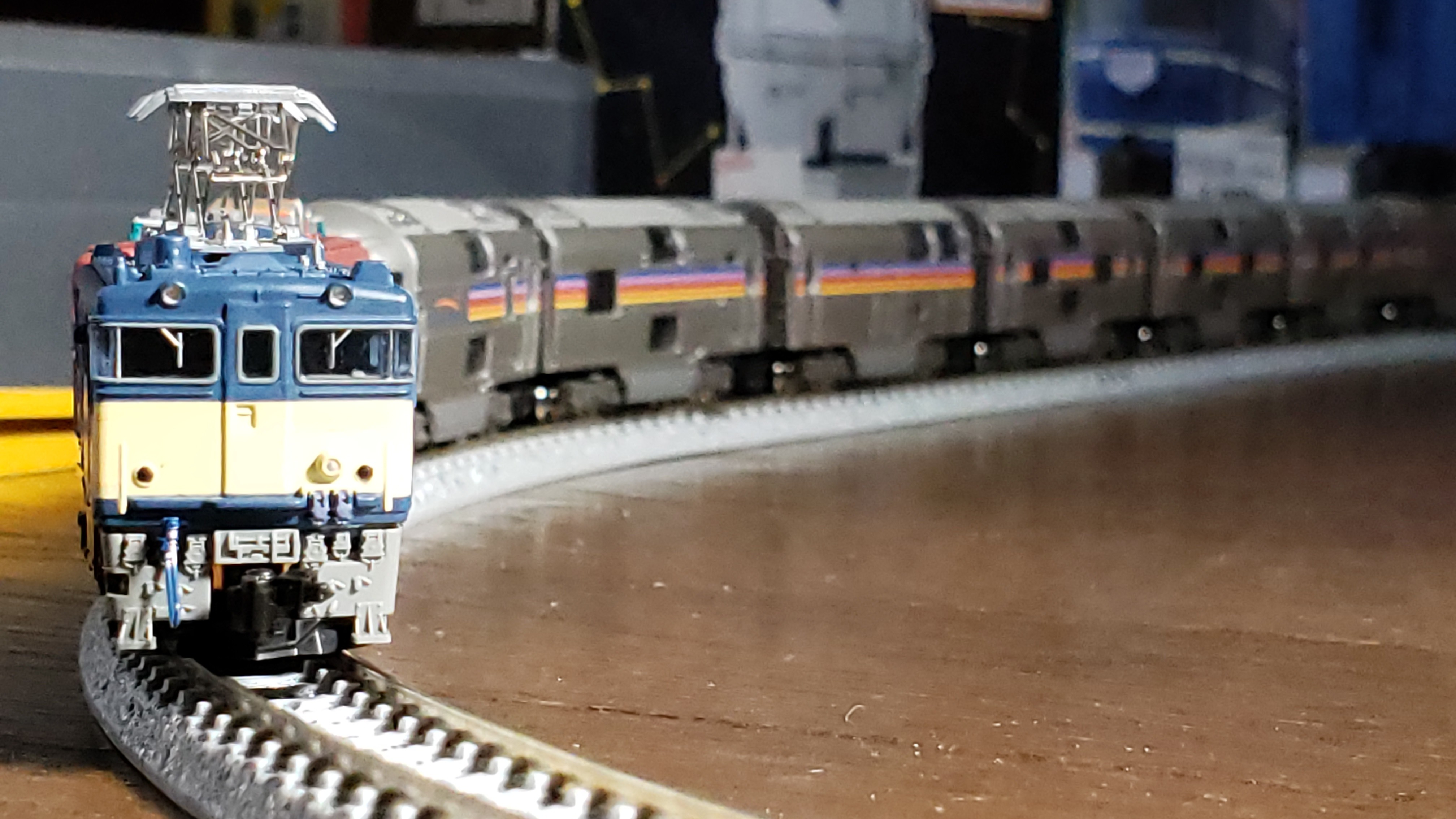 BトレN化 EF64形1000番台(双頭) - よっぴーの鉄分豊富日記 はてな線