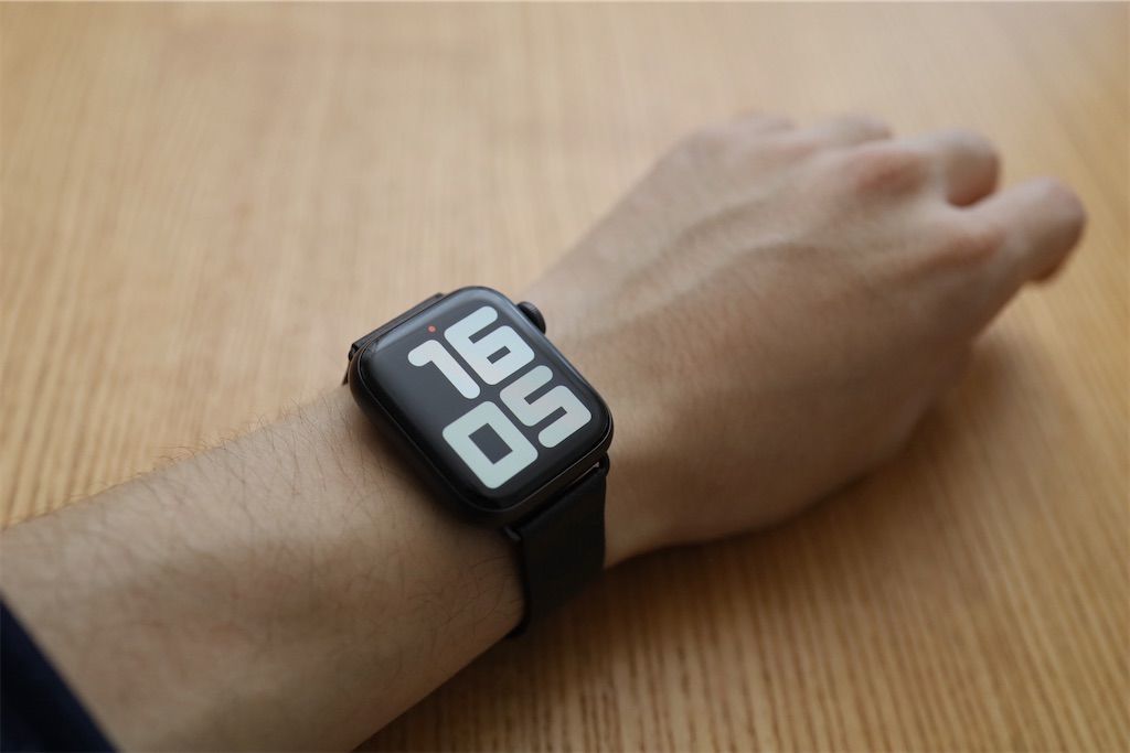 Apple Watchの純正バンド「モダンバックル」を買ったのでさくっと