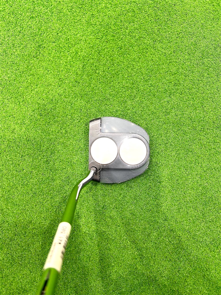 キャロウェイオデッセイAI-ONE・2ボールジェイルバードミニパター試打
