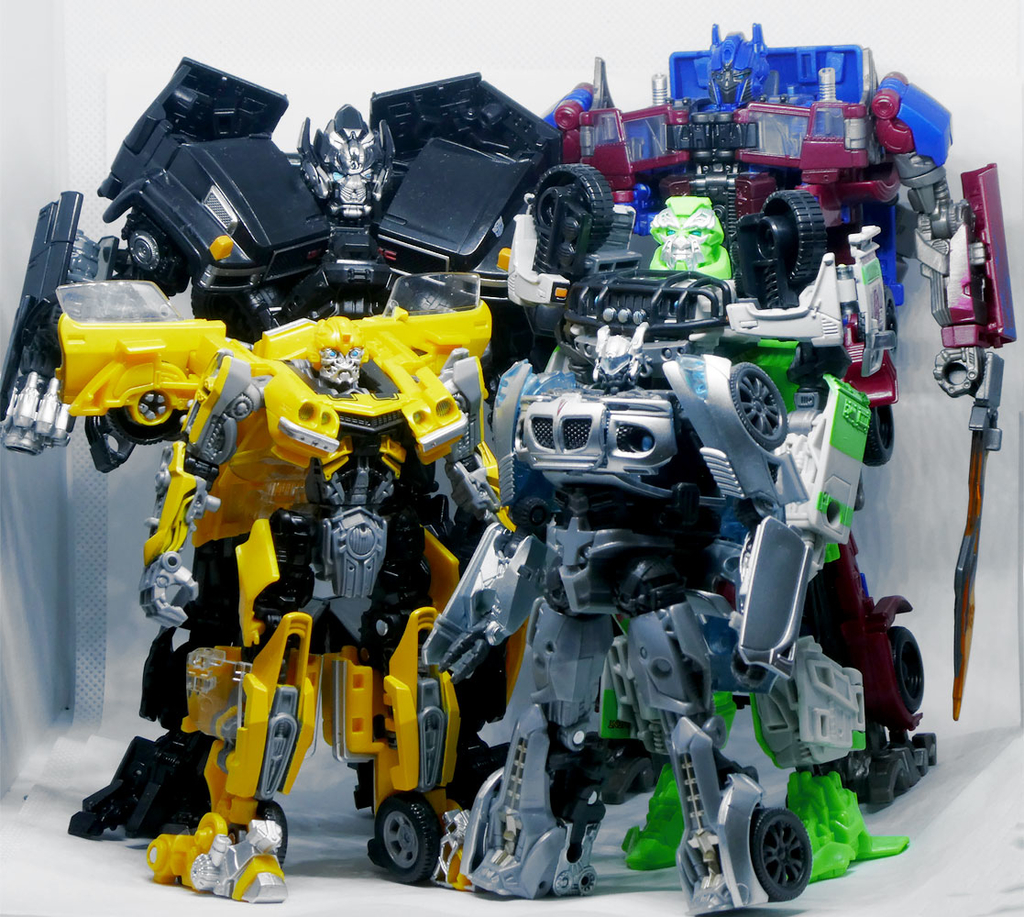 トランスフォーマー スタジオシリーズ SS-09 オートボットジャズ 玩具