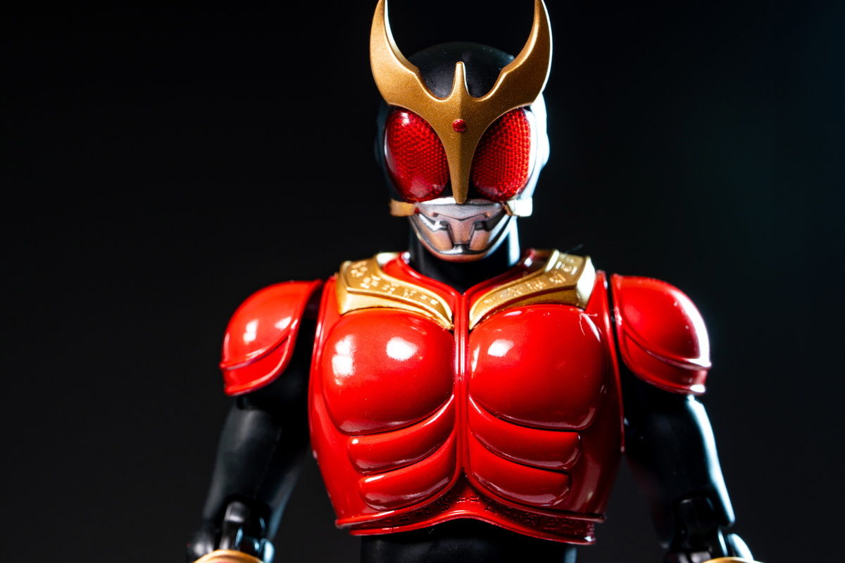 S.H.Figuarts 真骨彫製法 仮面ライダークウガ マイティフォーム