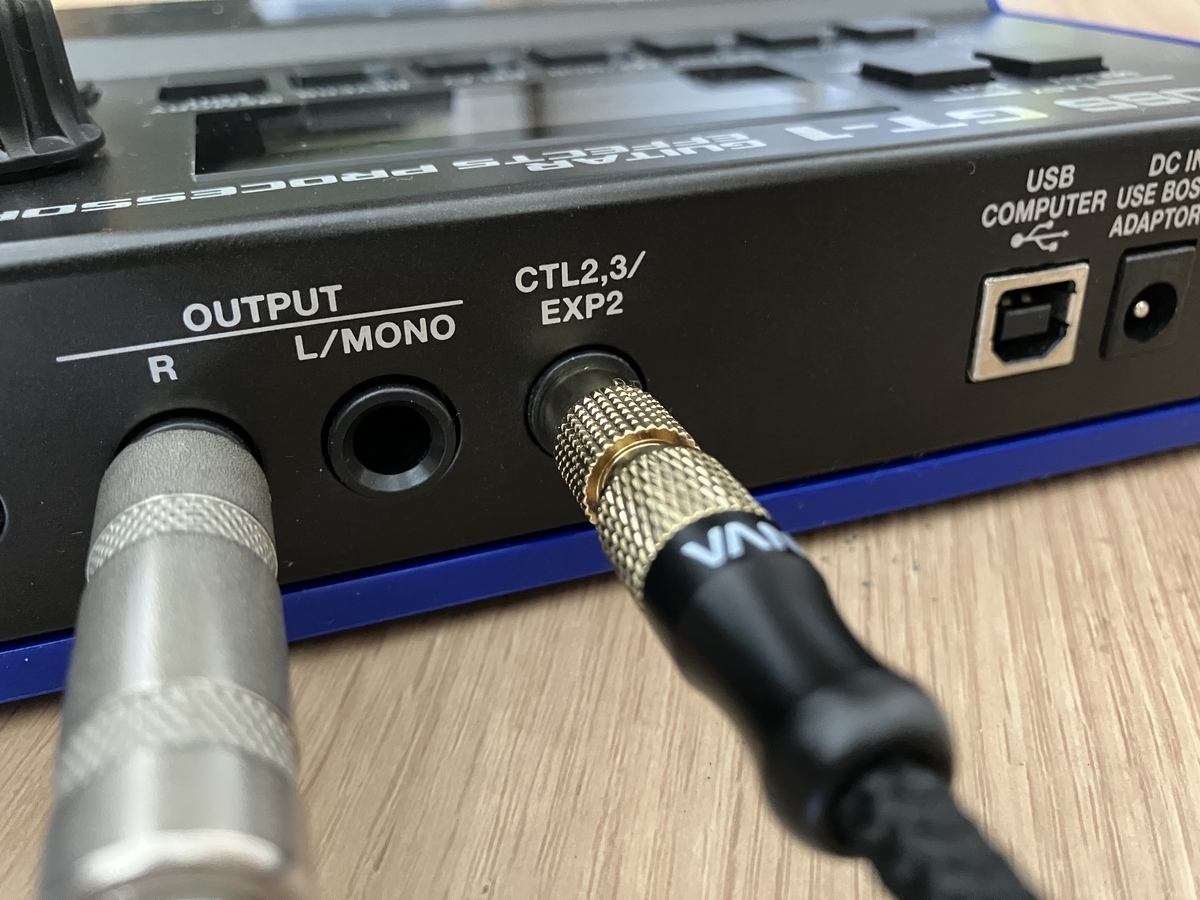 便利】BOSS GT-1にFS-7・デュアルフットスイッチを接続して使う方法と