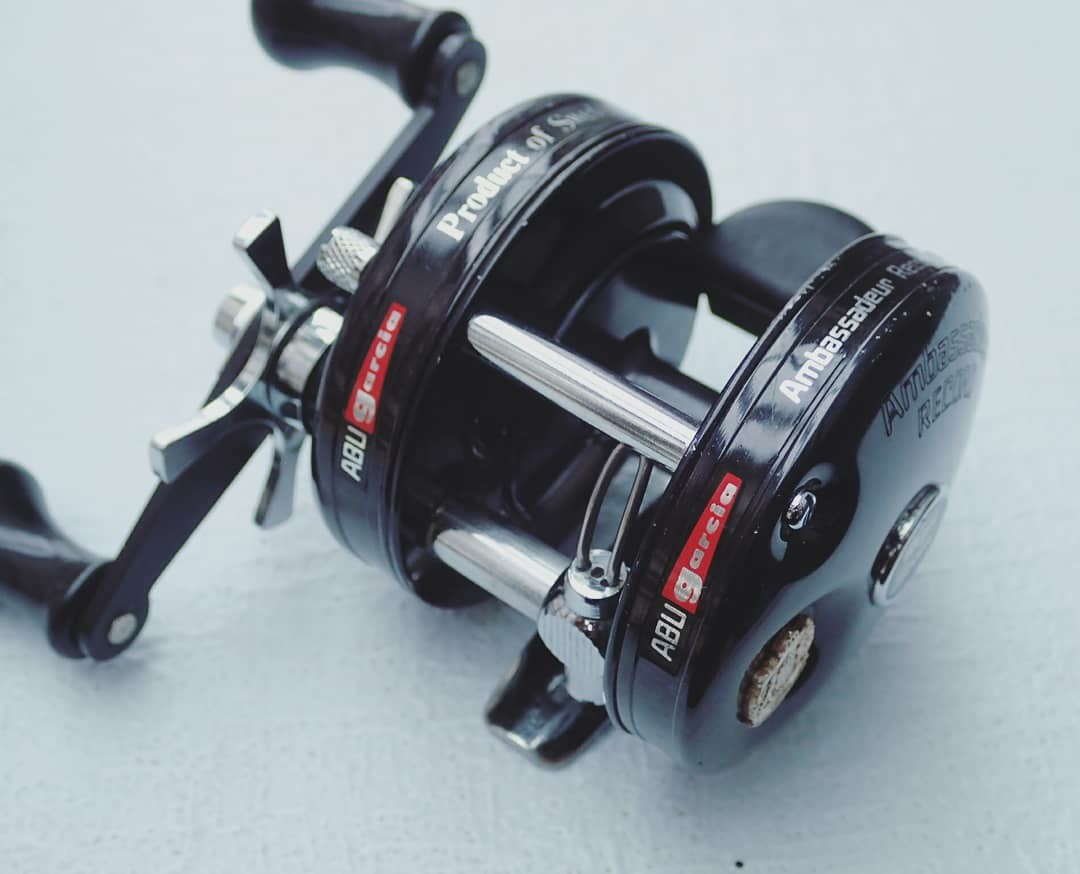 ABU Ambassador 4600C RECORD - Hunted By The Water