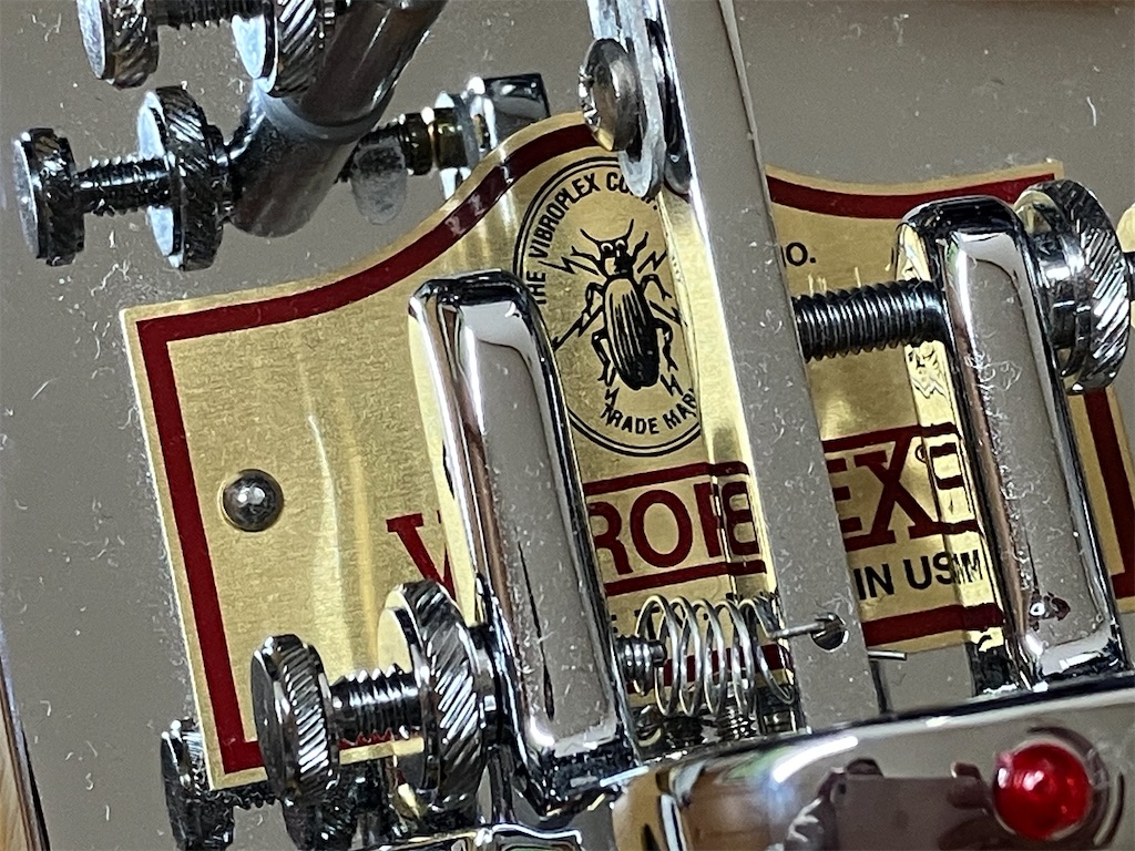 Vibroplex 新旧シングルレバーパドル - アマチュア無線局 JF0RRH