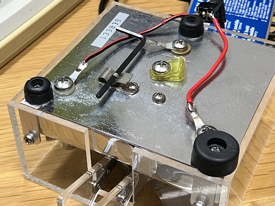 Bencher JA-2のゴム足交換と、、、 - アマチュア無線局 JF0RRH