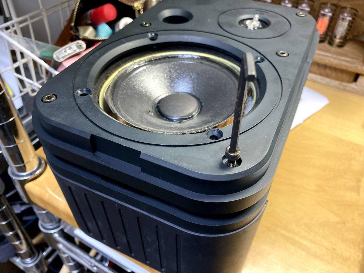 超初心者がJBL Control 1のエッジ交換をしてみた【スピーカー