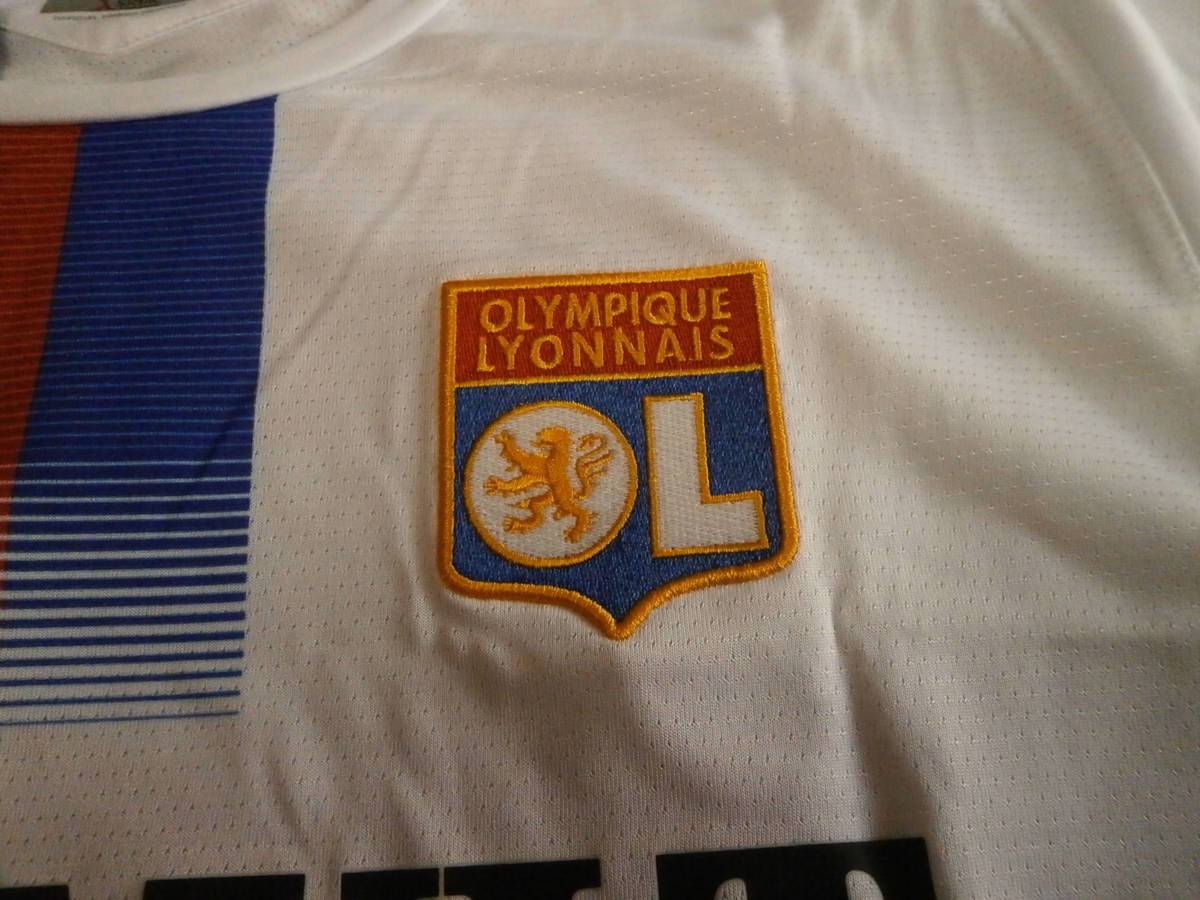 ユニフォーム 565枚目 オリンピックリヨン 2004-2005シーズン ホーム用