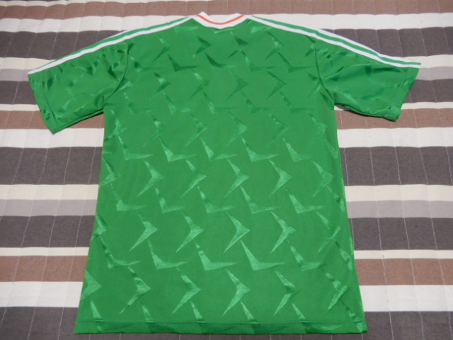ユニフォーム 886枚目 アイルランド代表 1990-1992年 ホーム用 半袖