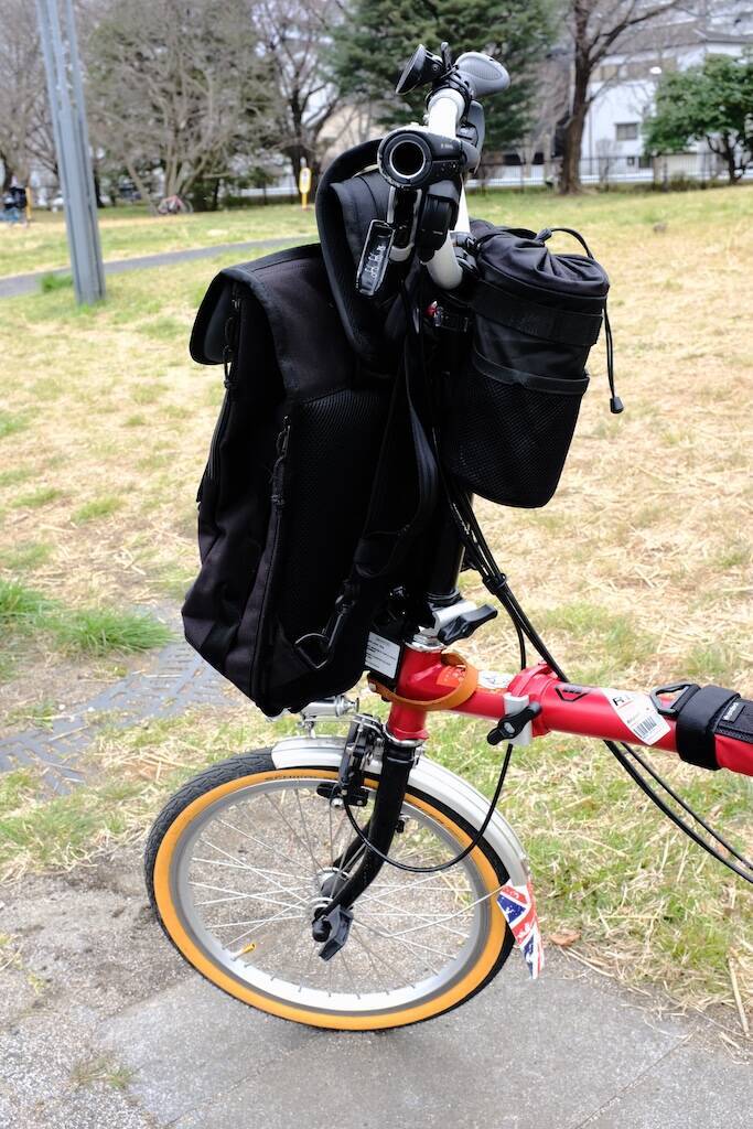 レビュー】普段使い向きな縦型のブロンプトン用バックパック、CHROME