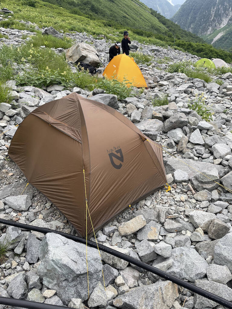 安価で軽量で広い山岳テント、NEMO ATOM 2Pを4年使ったのでレビュー