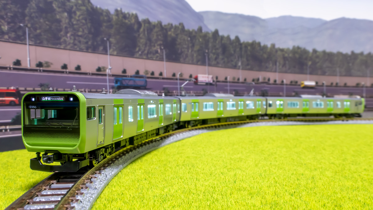 Nゲージ】「TOMIX 山手線 E235系」を購入【鉄道模型】 - かわにょぶろぐ