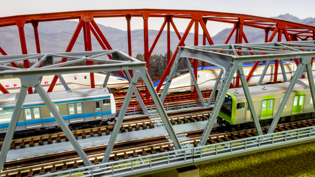 Nゲージ】レイアウトの華になるTOMIXの「複線曲弦大トラス鉄橋」を購入