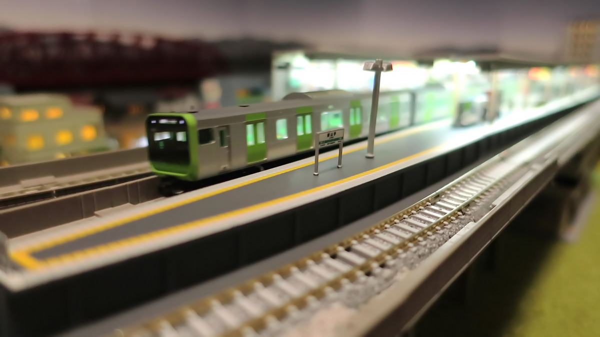 Nゲージ】TOMIX 山手線（E235系）が遂にフル編成に【鉄道模型】 - かわ