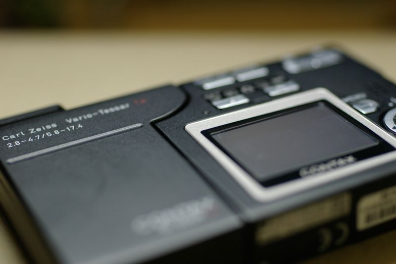 CONTAX SL300R T＊ - kiricub