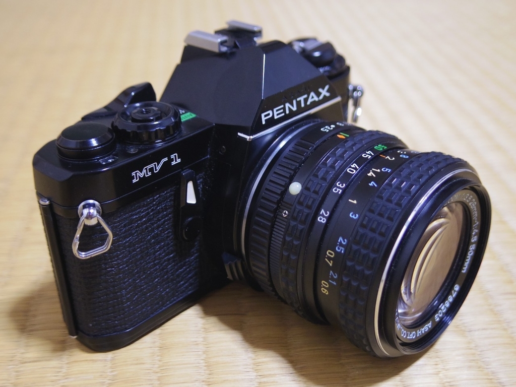 自分と同い年のカメラ PENTAX MV1(1979) - 堺風の頭部