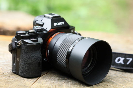 α7史上最軽量！実感レビュー】SONY 初代α7と50mm単焦点レンズ FE 50mm