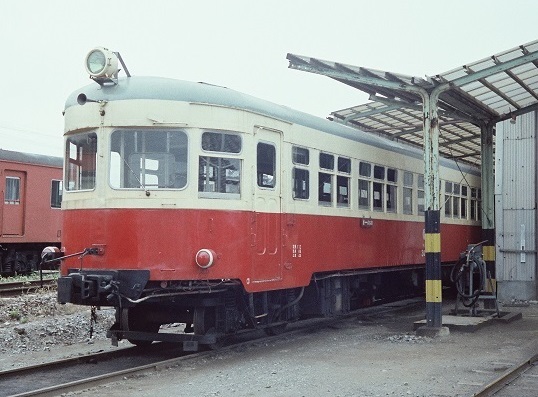 岩手開発鉄道キハ301とその変速機 - 境目と鉄道…