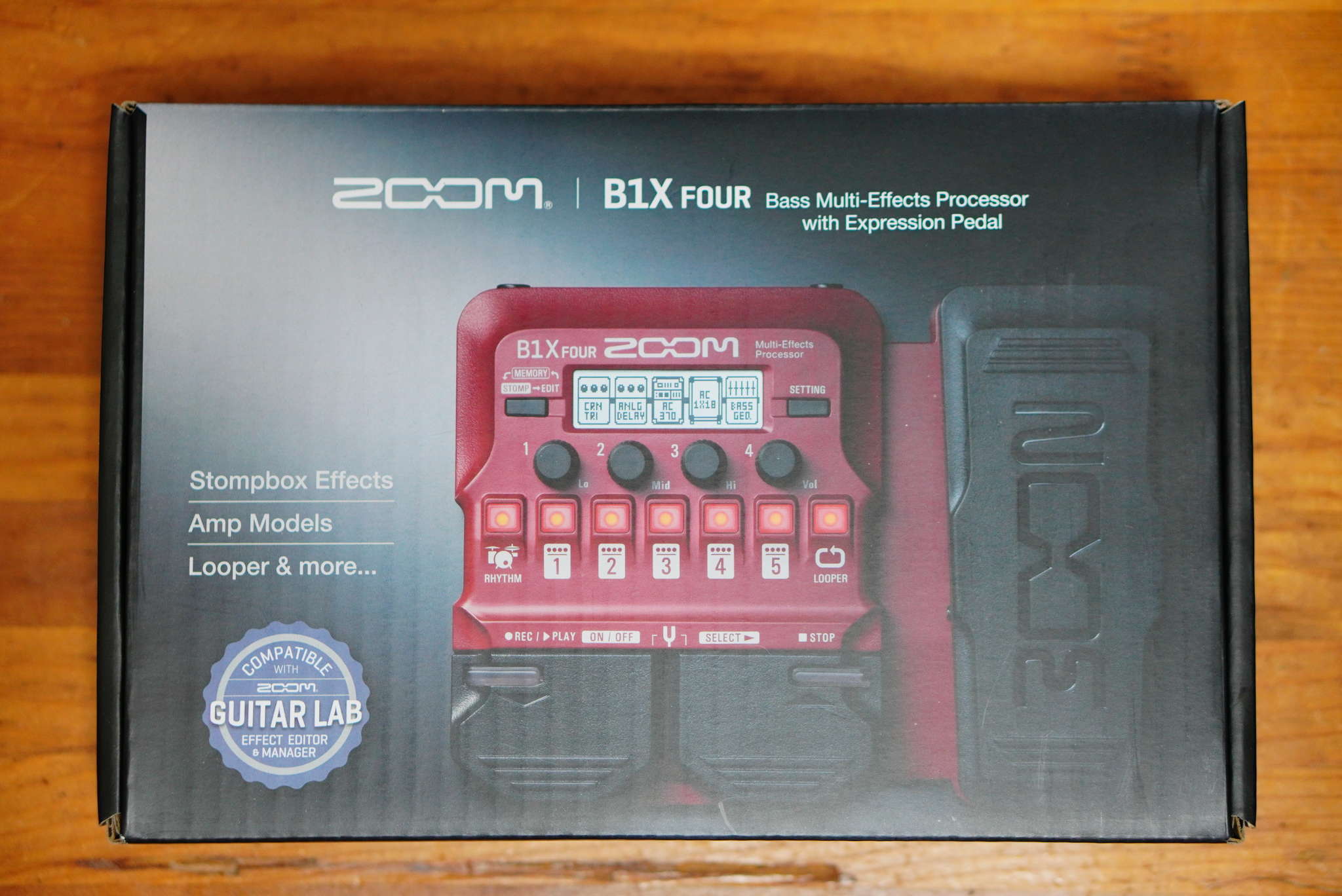 ZOOMのベース用マルチエフェクター「B1X FOUR」を導入してみた件