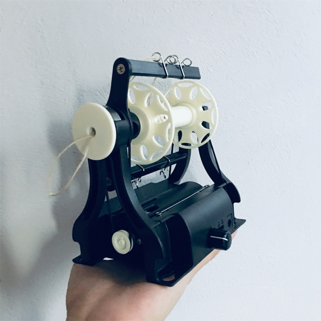 手のひらサイズのかわいい電動紡ぎ車。 - シンプルで心地よい暮らしを