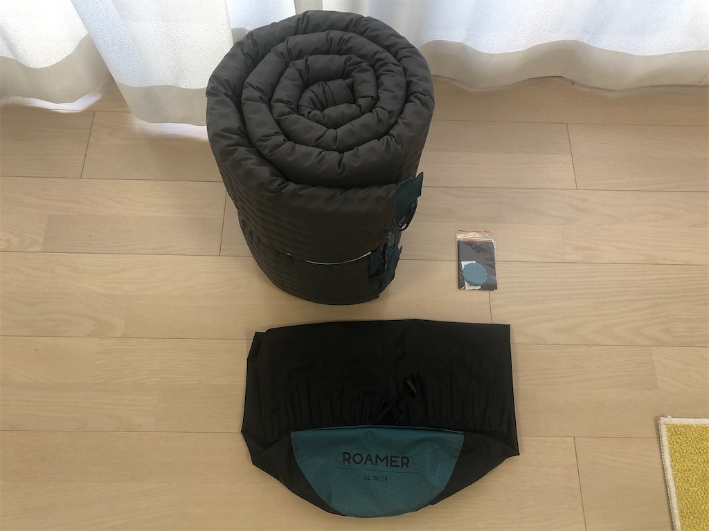 極厚マット ニーモイクイップメントのローマー ワイドロングのレビュー