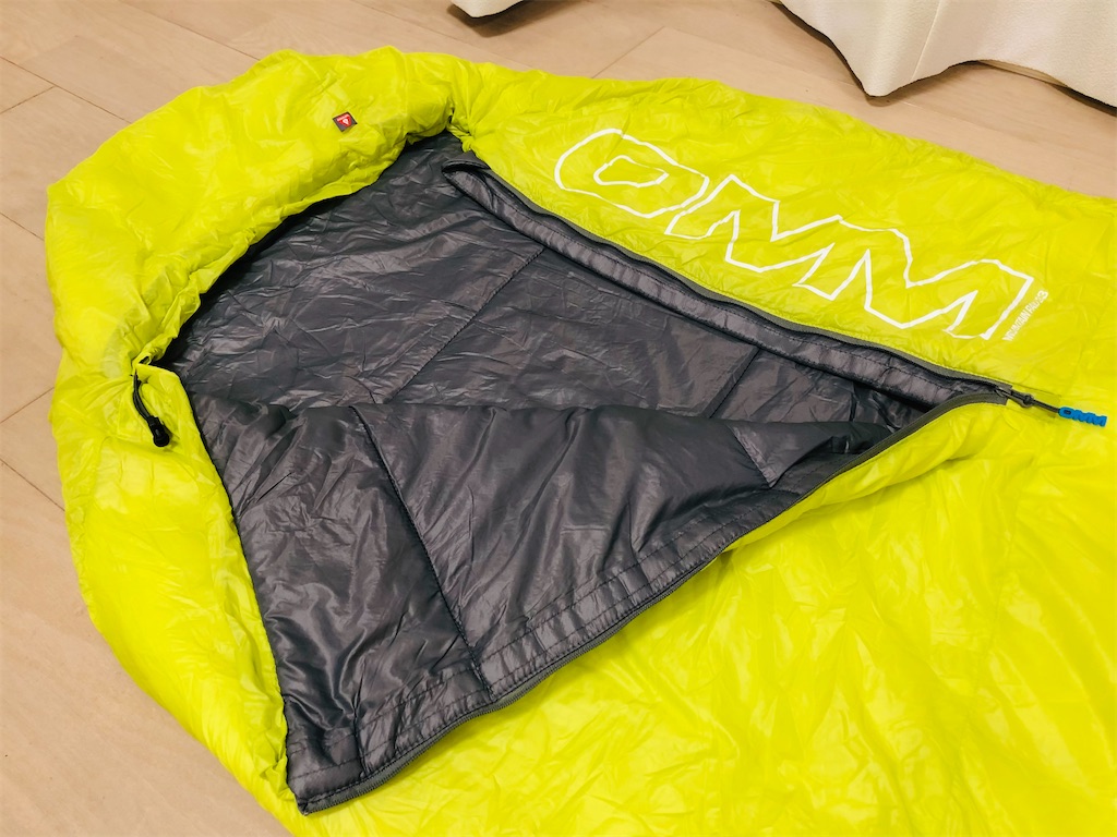 世界最軽量級3シーズン用化繊シュラフ OMM Mountain Raid 233の徹底