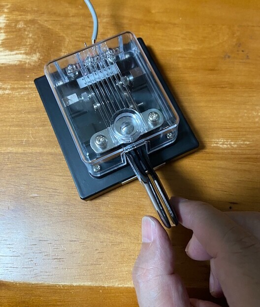 愛用の電鍵 ハイモンドMK-706 - 無線雑考〜JK1TFZ〜