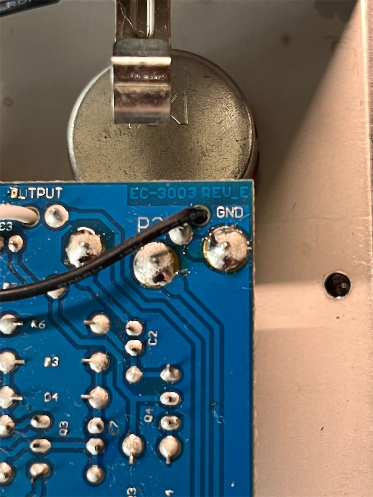 electro-harmonix / BIG MUFF π リイシュー現行と初期の比較