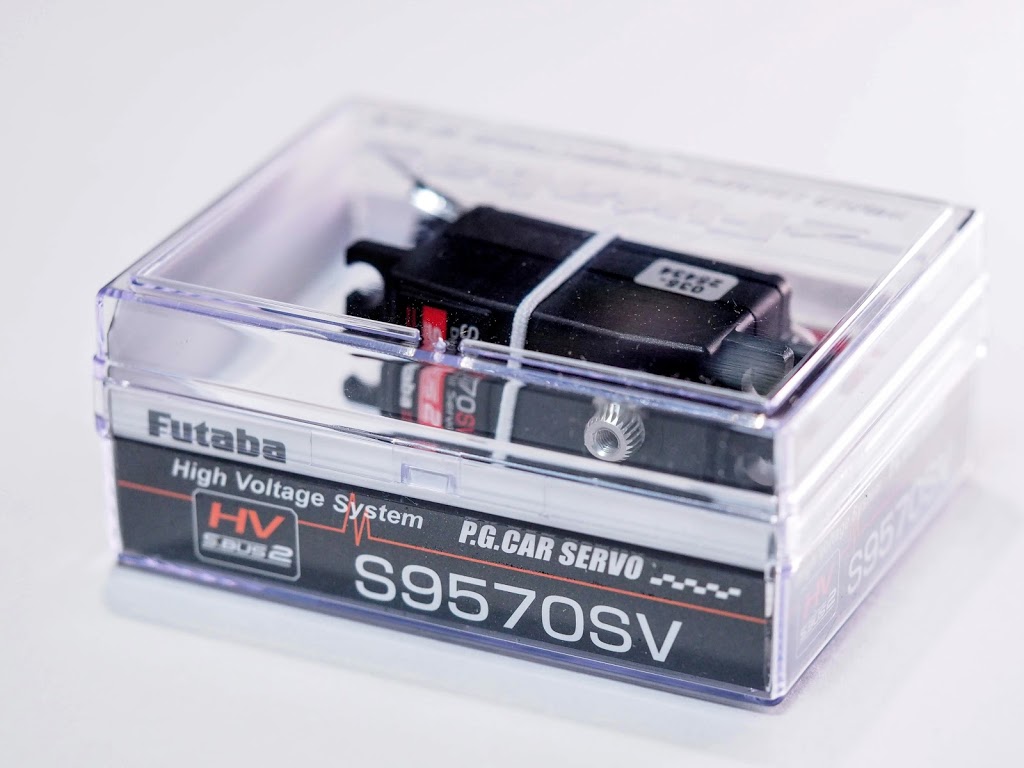 フタバのデジタルサーボS9570SVを7PXに繋げてSRモードに書き変えました