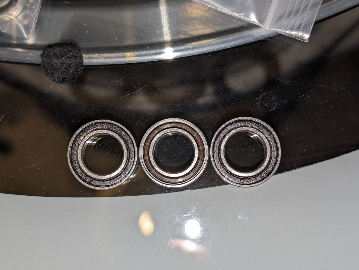 購入したハイブリッドセラミックベアリングを比較してみる - ガレージ