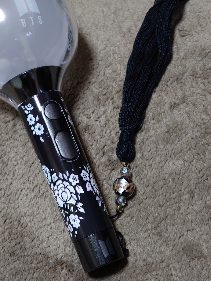 Agust D・SUGA / 久しぶりの推しごと アミボム＆ギターピック風