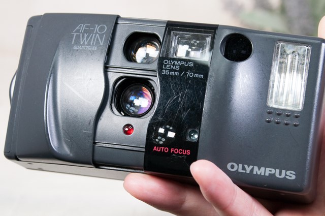 OLYMPUS AF-10 TWIN 使い方♪ - 〔BLOG〕パピオカメラ│フィルムカメラ
