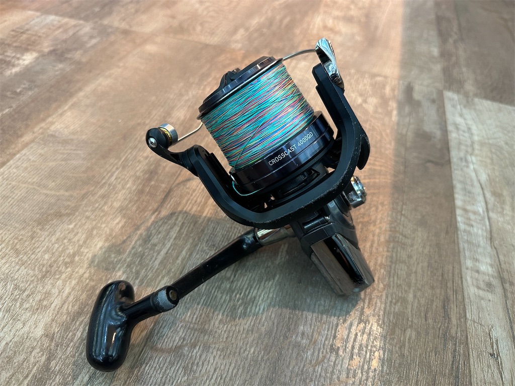 カゴ釣り最強】クロスキャスト4000QDのインプレ！6年間使い込んだ評価