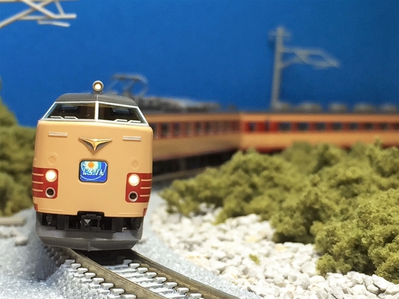 TOMIX 485系Do32編成・復活国鉄色 入線 - 休日の屋根裏