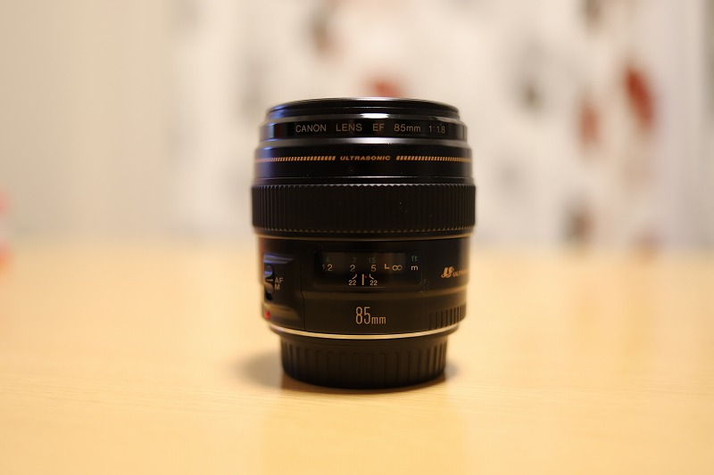 Canon EF85mm F1.8USMを買った - precious junk