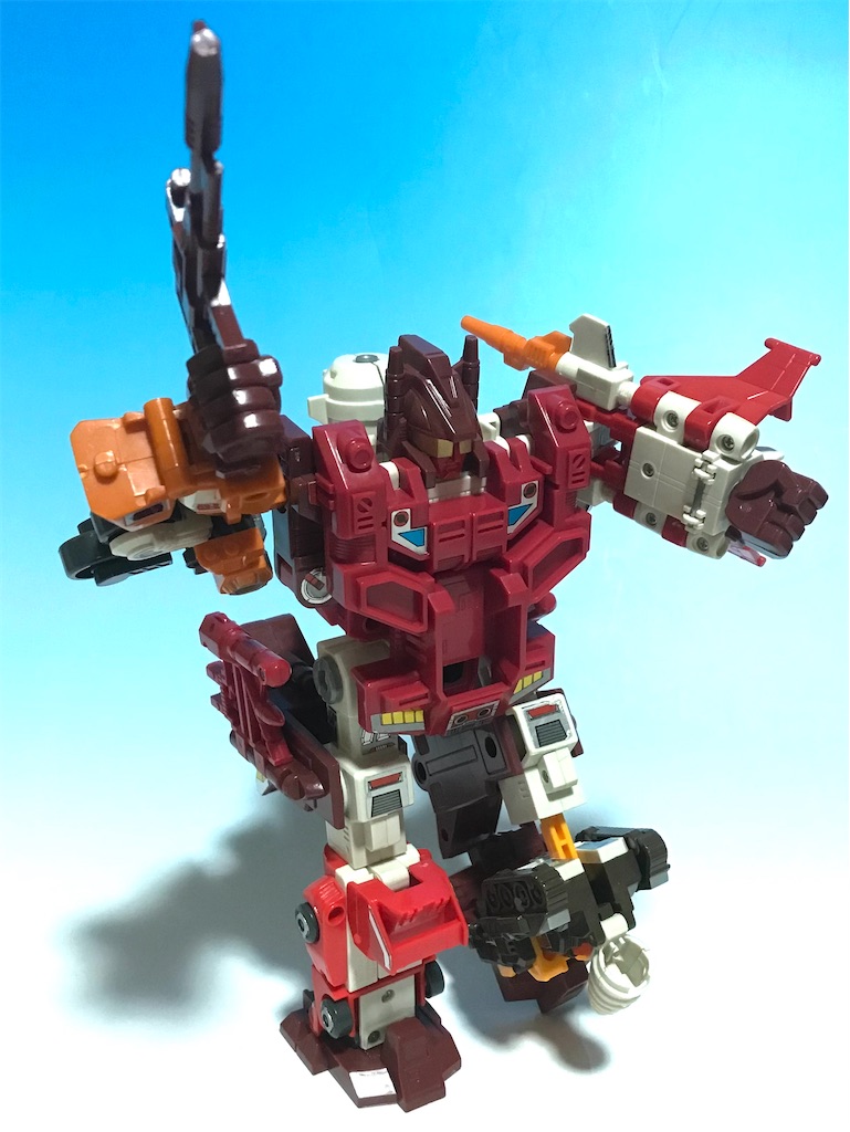 体力だけが全てじゃない。トランスフォーマー C-91 テックボット合体