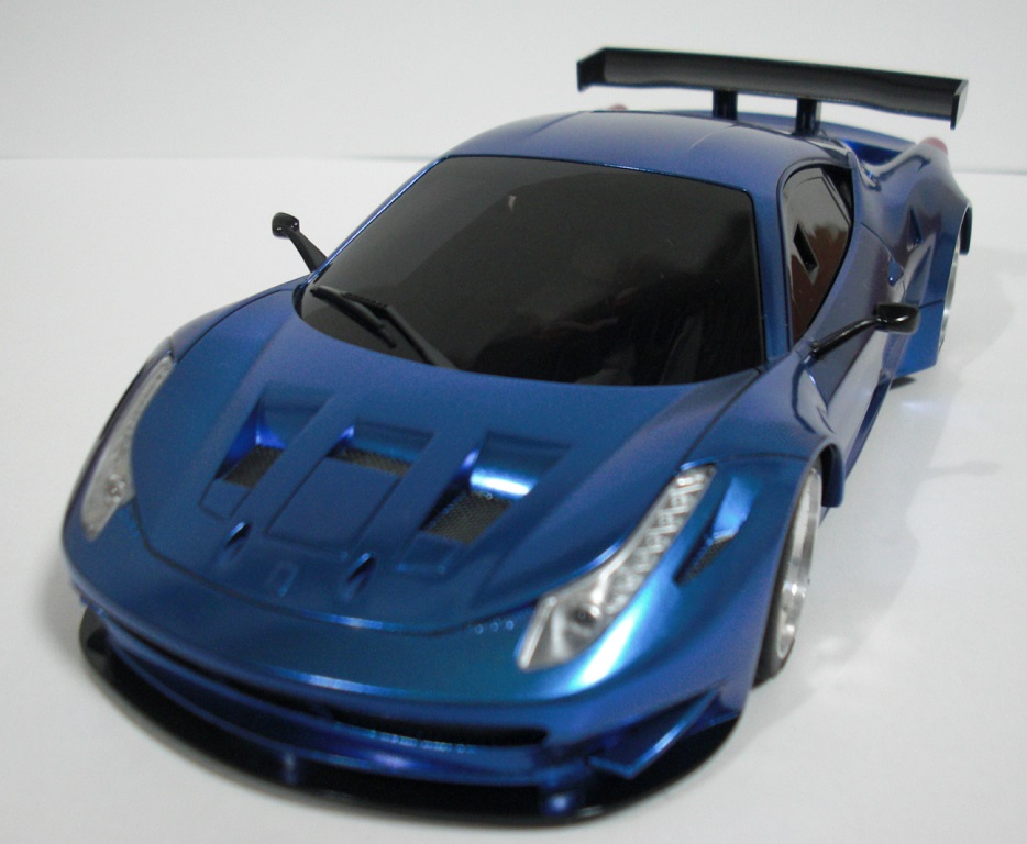 ミニッツ フェラーリ458GT2をメタリックブルーに塗装！ - リッキーの
