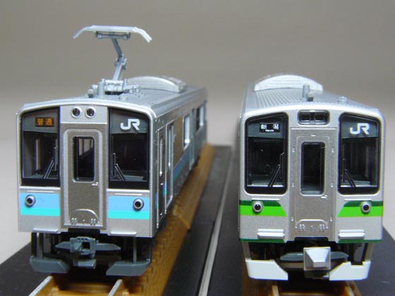 ネタに】KATO E127系0番台新潟色ラッピング車両＆100番台大糸線-2