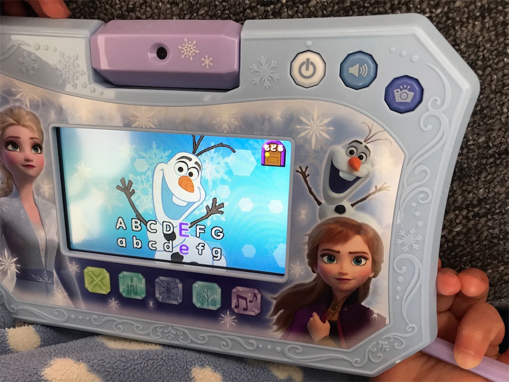 ディズニー アナと雪の女王2 ドリームカメラタブレットは、楽しく学習