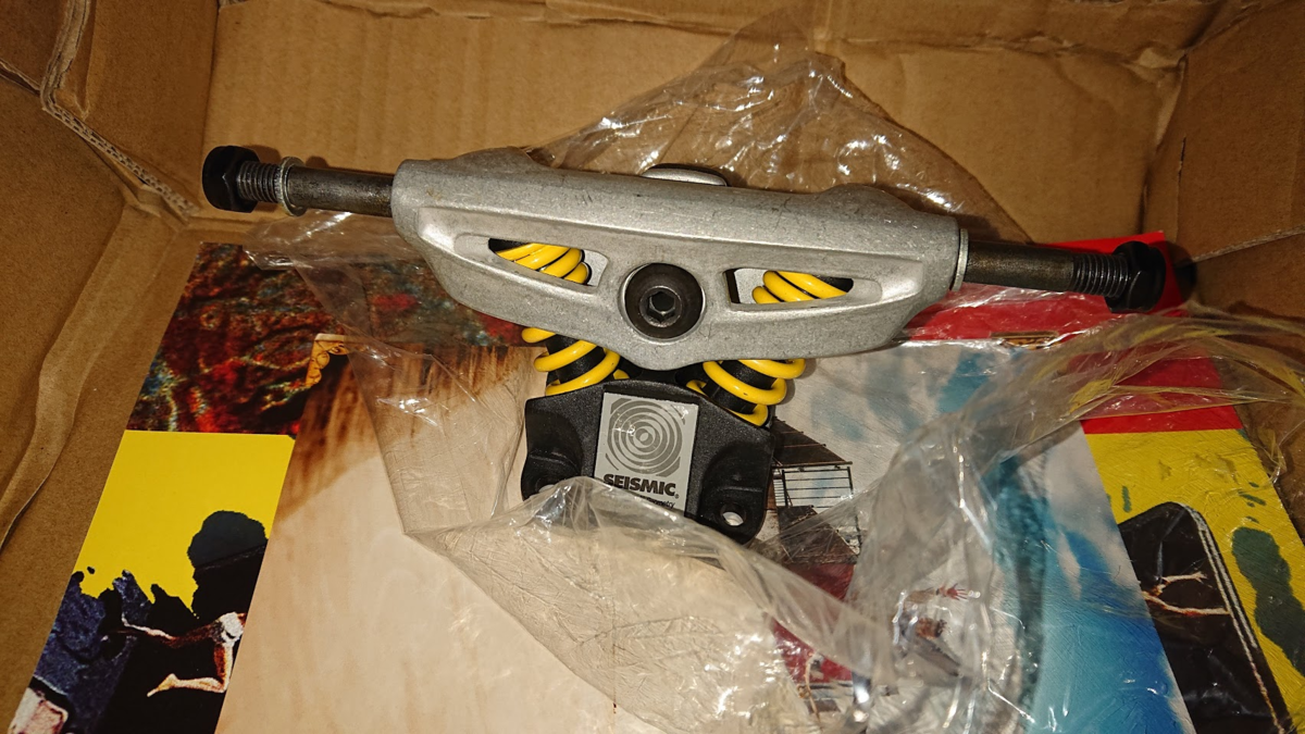 ぼくのスケボー：せっすみくにしてやんよ - ぼくのSix Wheels（僕六輪）