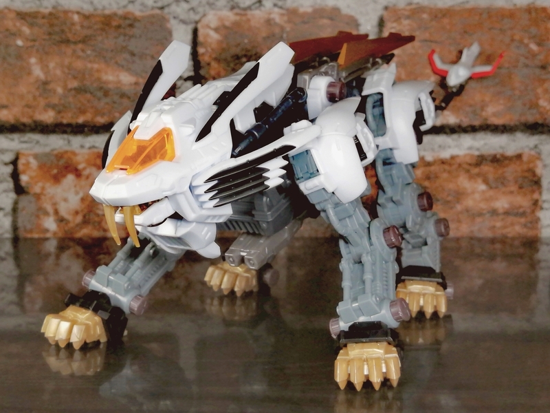 ブログ 51point】 T-SPARK 抽選販売 国内：タカラトミーモール限定