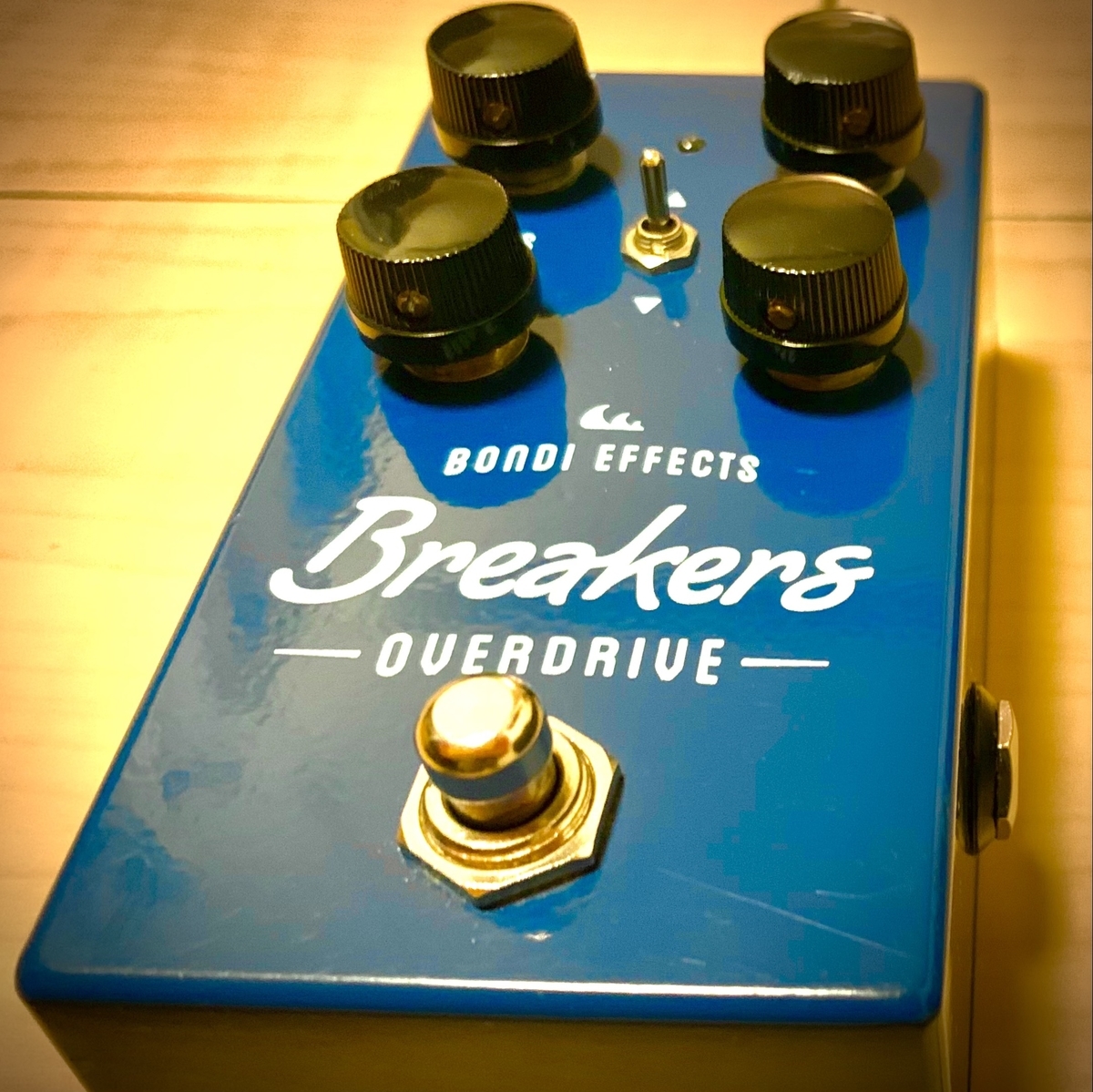 bondi effects Breakersートランスペアレント系ペダル界の雄！名機Del