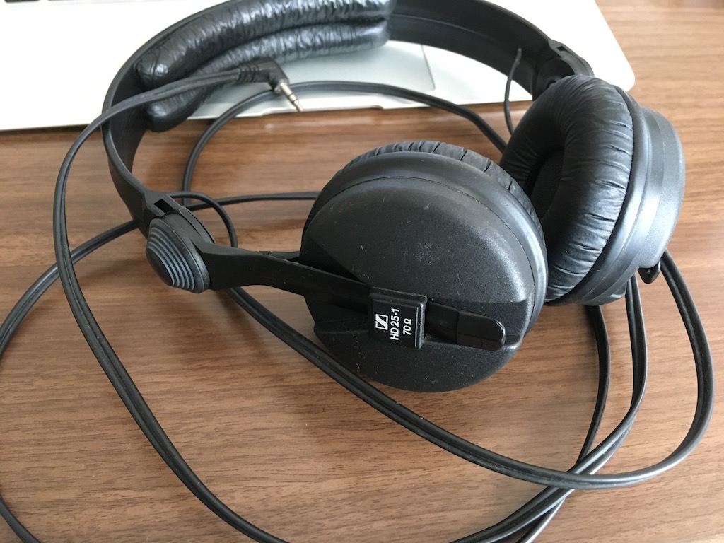 SENNHEISER HD25リフレッシュ作戦 - ながされてたThailan島