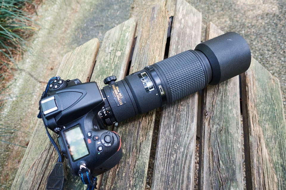 秀逸なマイナーレンズ、AI AF Micro-Nikkor 200mm f/4D IF-ED。ニコン