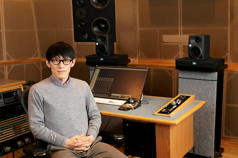 小森雅仁が愛用するプロの自宅用モニター「NEUMANN KH 80 DSP＋KH 750