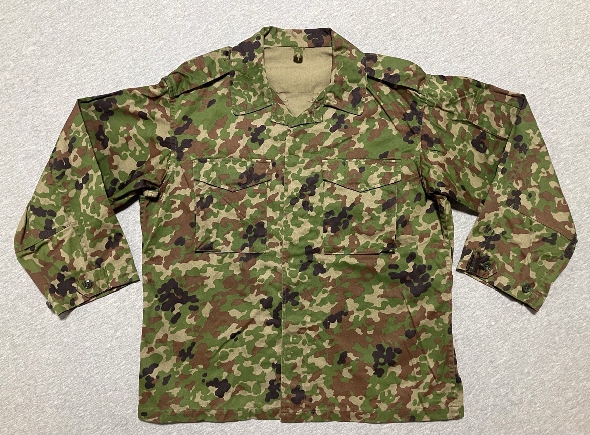 PX品です！【自衛隊装備品】陸上自衛隊迷彩服2型（上下セット・2型