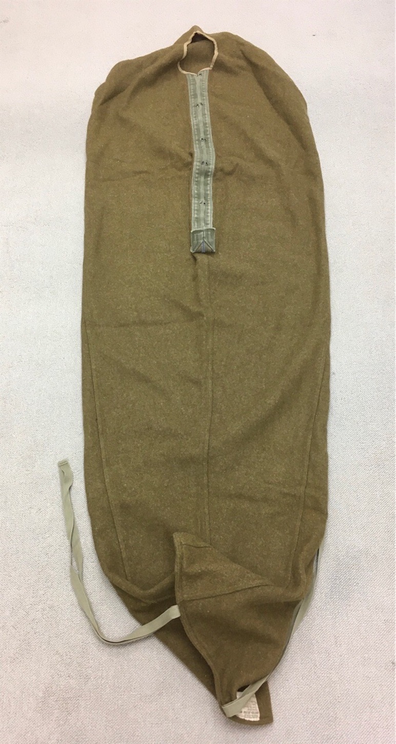 発想の転換！【アメリカ軍装備品】陸軍ウール製スリーピングバッグ