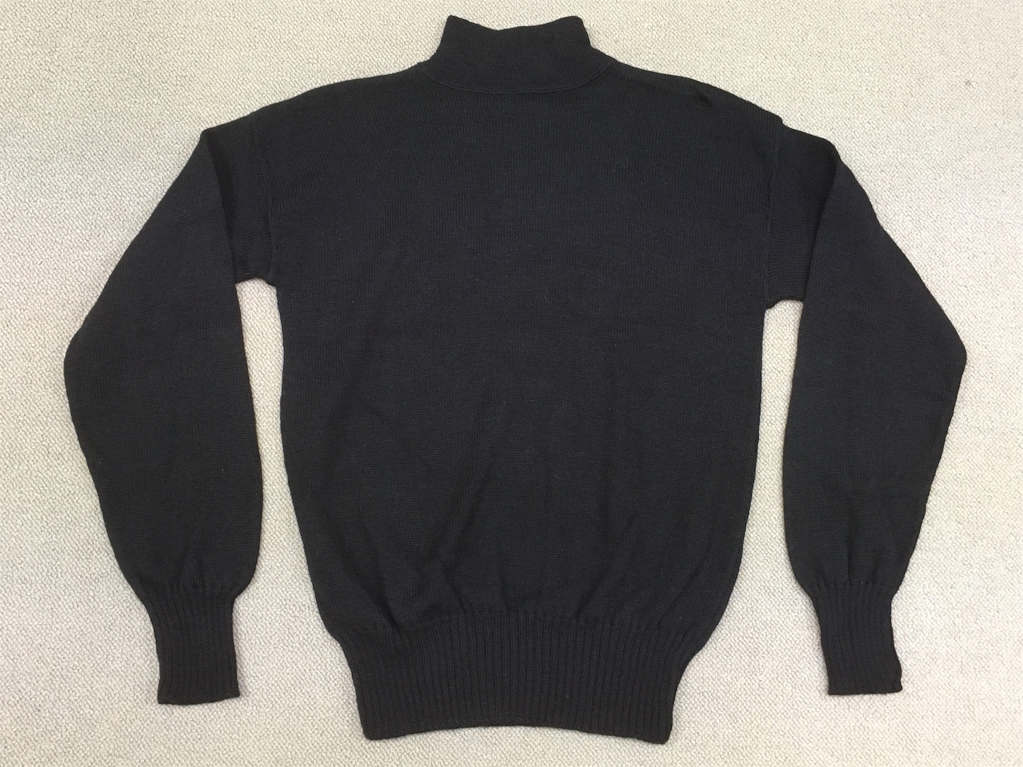 水兵さん御用達！【アメリカの軍服】海軍GOBセーター2種とは？ 0279