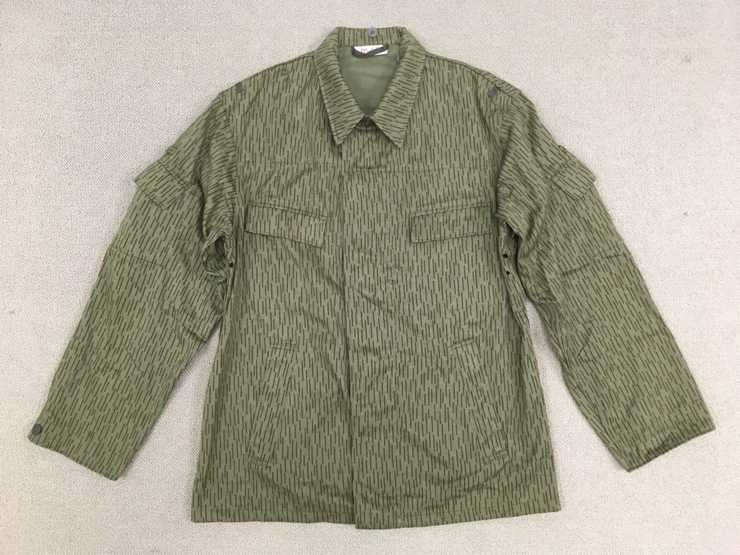 ある意味東ドイツオリジナル？【旧東ドイツの軍服】迷彩ユニフォーム
